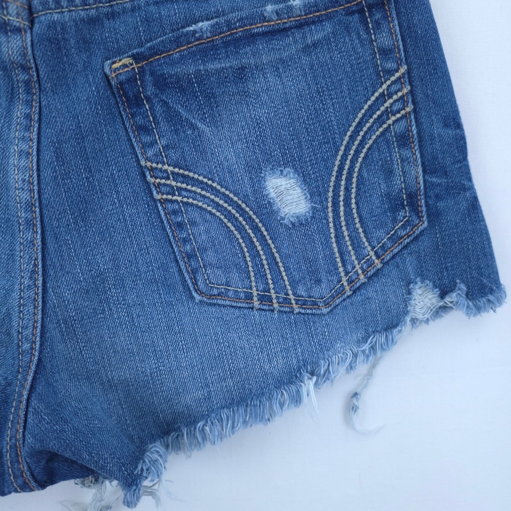 Hollister Women Denim Shorts Size 0 W24 Blue High Rise Distressed Frayed Hem - Picture 13 of 14